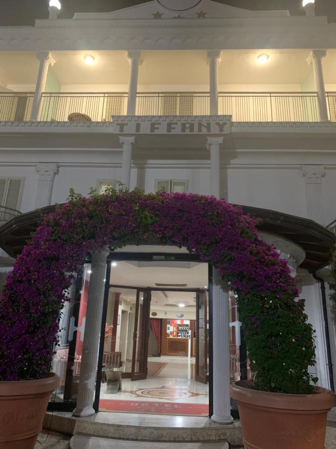 Hotel Tiffany فركاتشورو المظهر الخارجي الصورة